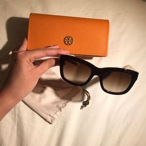 Tory burch sunglasses